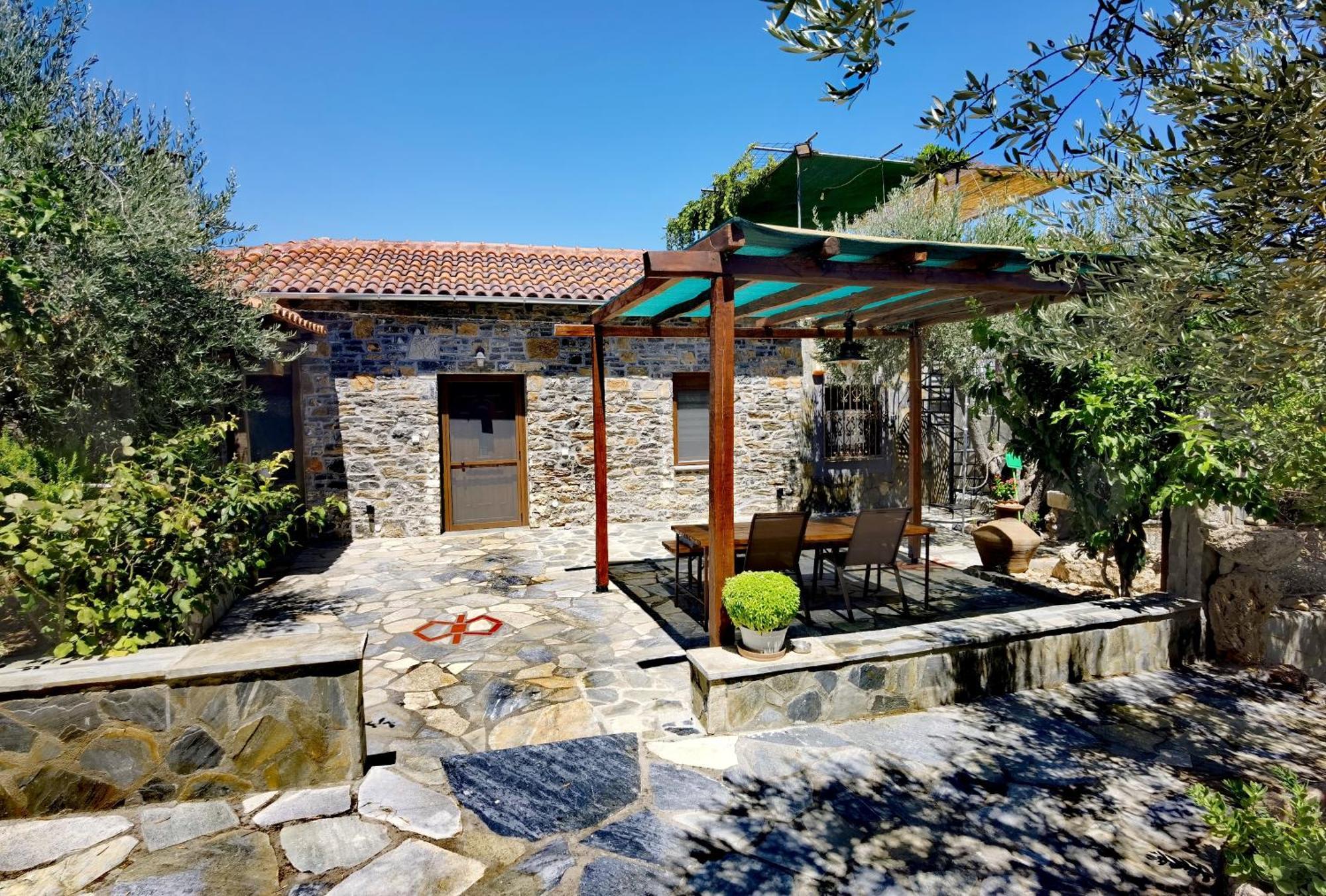 Elaion Thea-Nies Villa Sourpi Exteriör bild